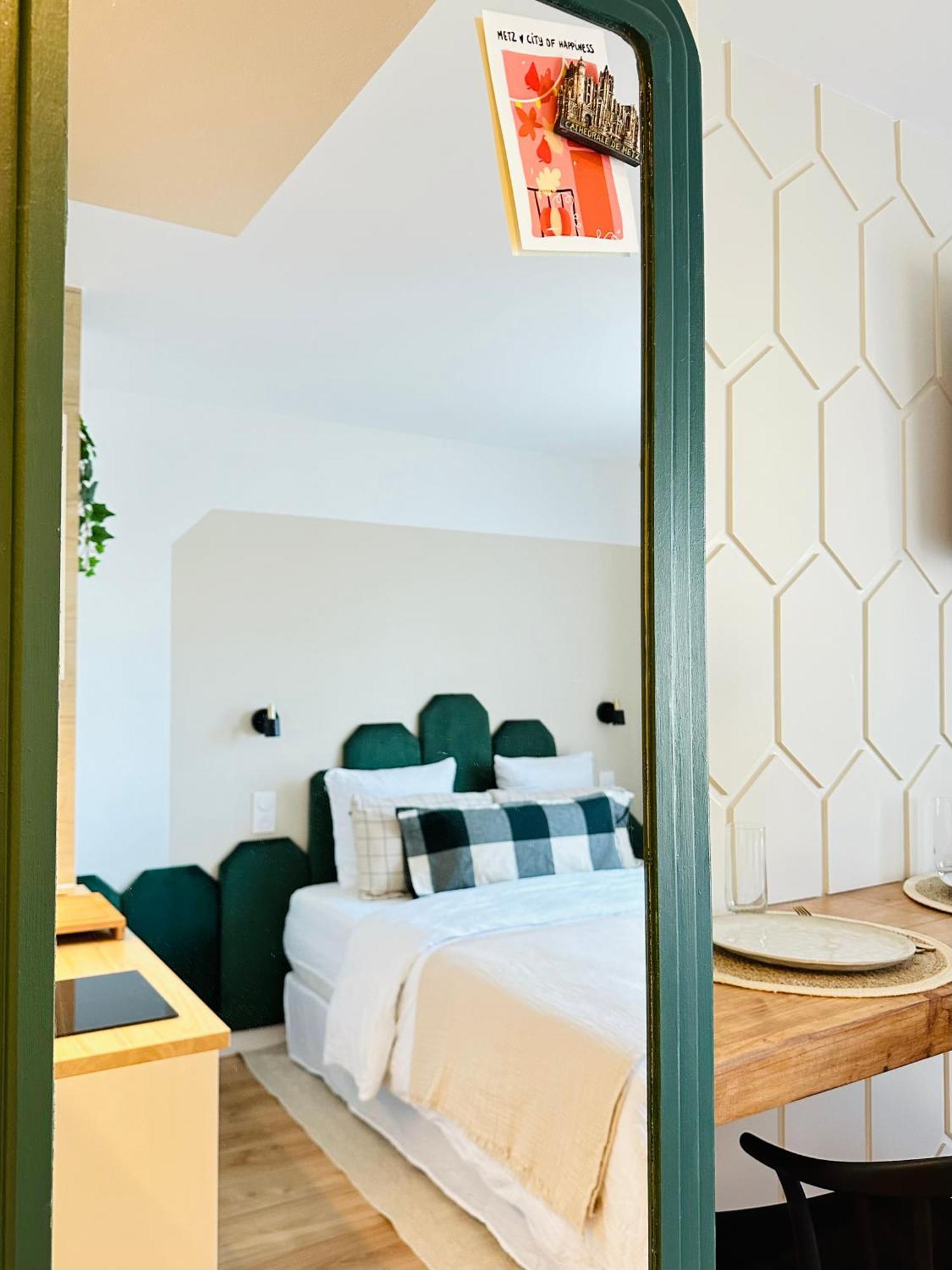 L'Emeraude - Superbe Studio Tout Equipe + Parking Metz Esterno foto